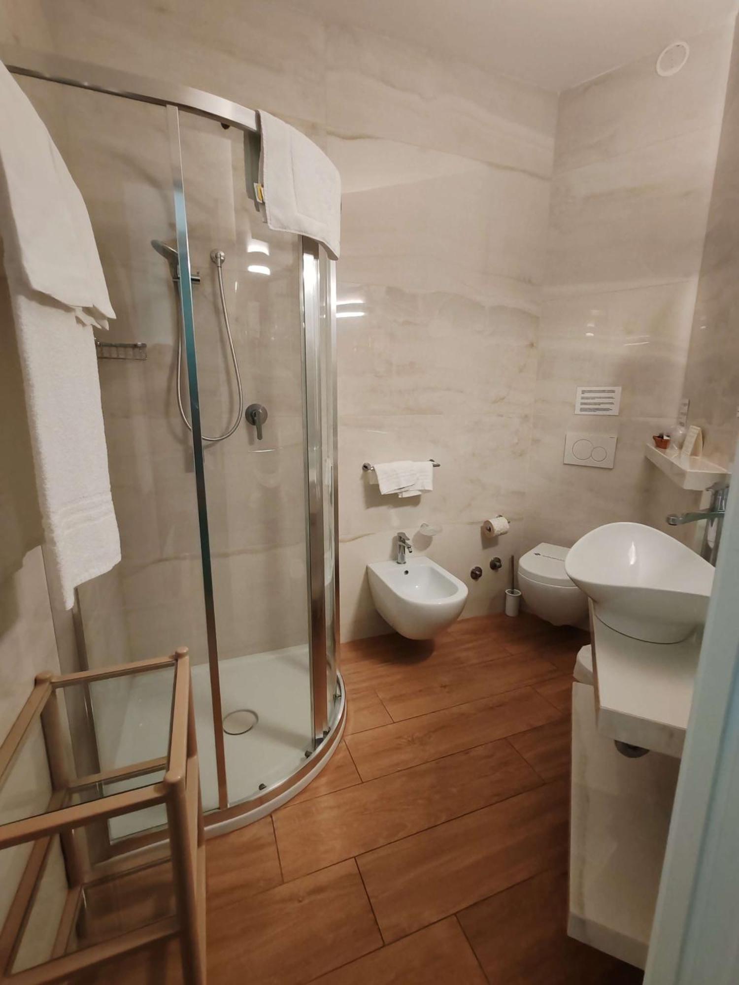 Hotel Bellevue, Sure Hotel Collection By Best Western Pesaro Eksteriør bilde